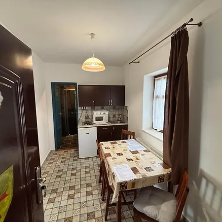 아파트 Piramis Pihenopark