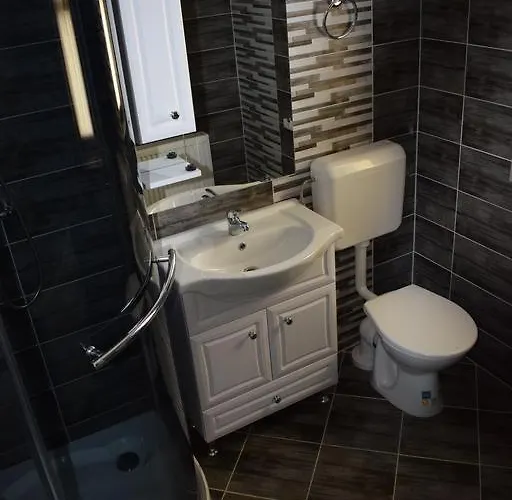 Piramis Pihenopark 公寓 代姆延